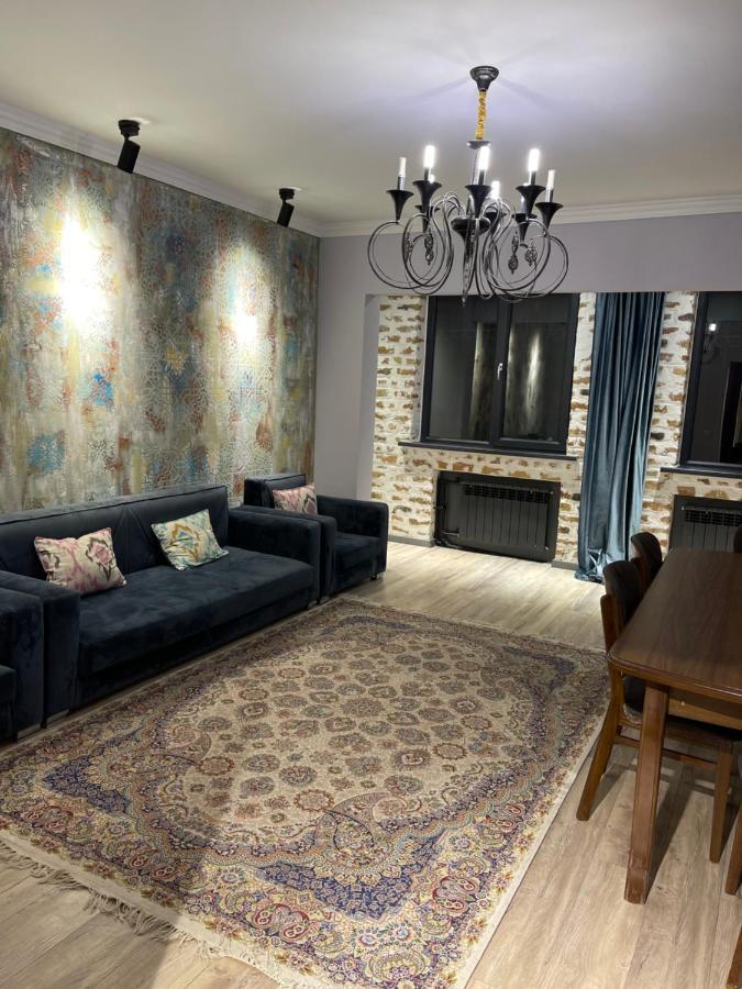 Apartment Tashkent 3 Bedrooms Екстериор снимка