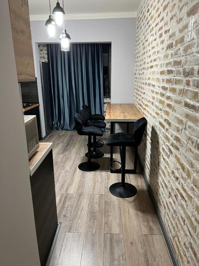 Apartment Tashkent 3 Bedrooms Екстериор снимка