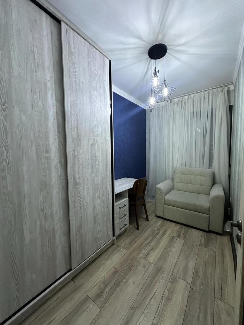 Apartment Tashkent 3 Bedrooms Екстериор снимка